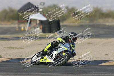 media/Nov-02-2025-CVMA (Sun) [[337aff29ab]]/Race 17-Amateur Supersport Middleweight/